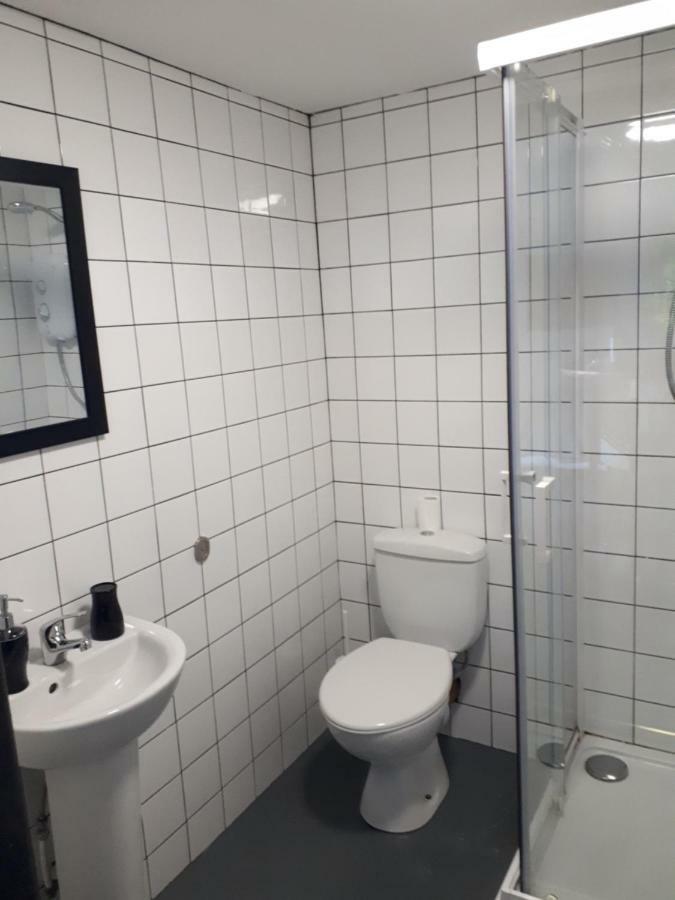 The Village Studio Apartments Moate Eksteriør billede